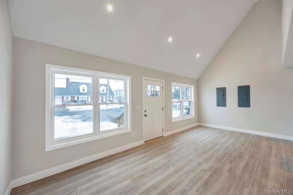 52 Halycon Road Lindenhurst, NY 11757 - Photo 6 of 25