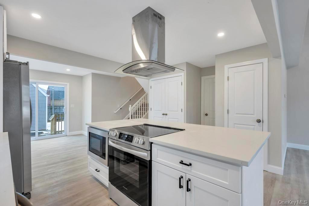 52 Halycon Road Lindenhurst, NY 11757 - Photo 9 of 25