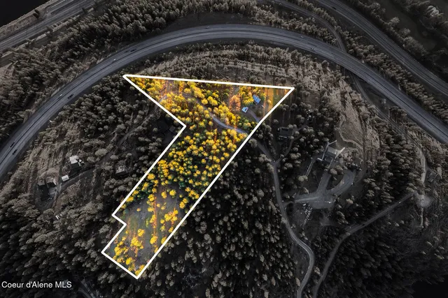 $1,800,000 | 4234 East Potlatch Hill Road, Coeur D'Alene, ID 83814