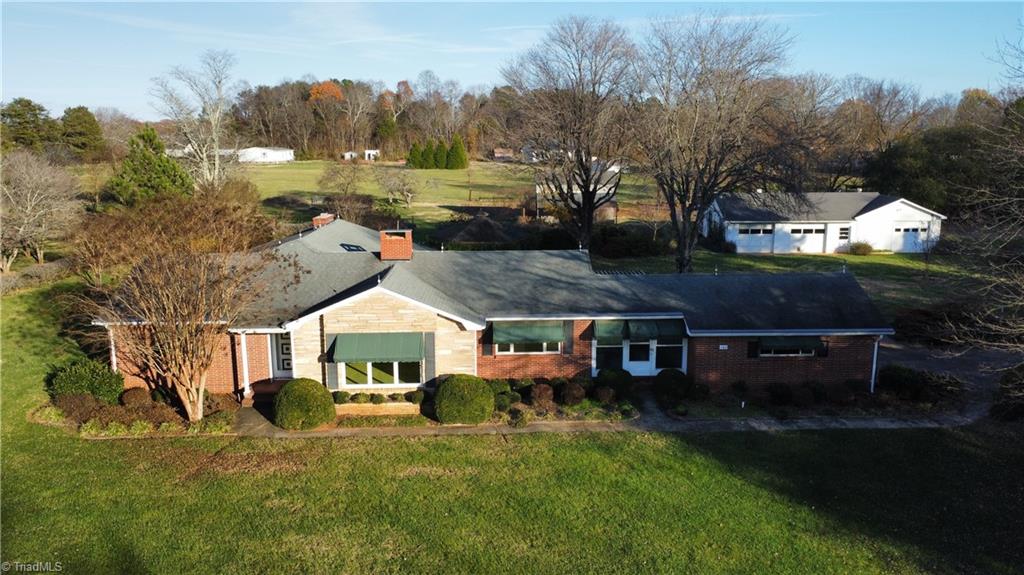 162 Redland Road Advance, NC 27006 - Photo 2 of 40 Gallery Image 2