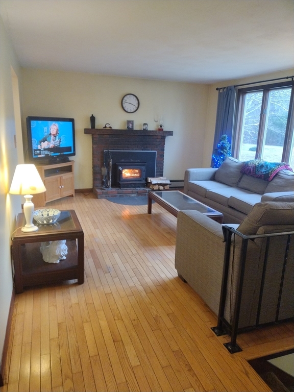 16 Popes Point Road Carver, MA 02330 - Photo 8 of 13 Gallery Image 8