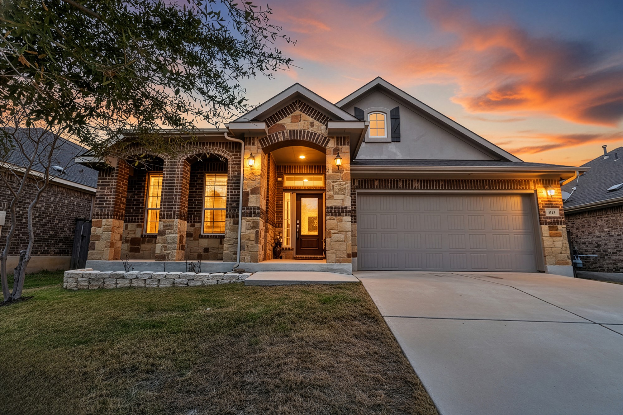 3113 Rabbit Creek Drive Georgetown, TX 78626 - Photo 3 of 26