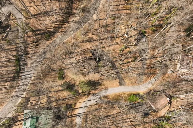 $349,500 | 679 Locust Drive, Maggie Valley, NC 28751