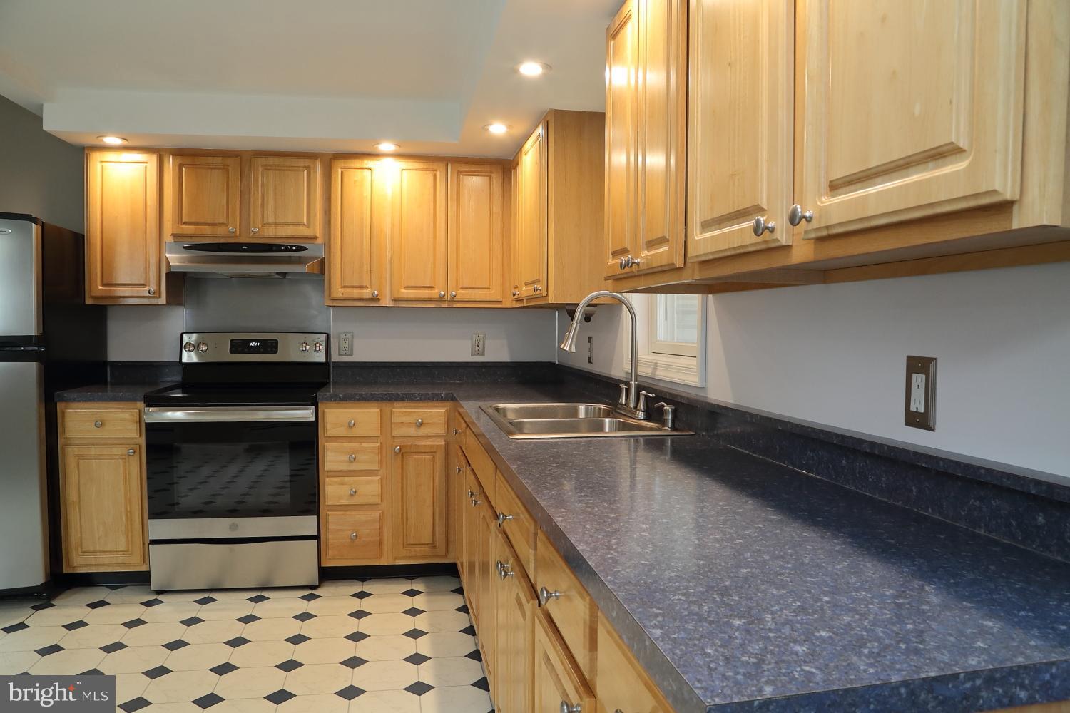 19 Harmon Road Reading, PA 19606 - Photo 8 of 22