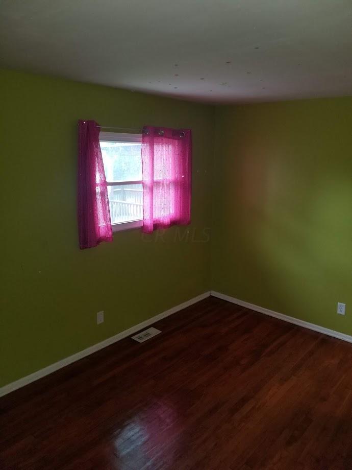 2862 Fleet Road Columbus, OH 43232 - Photo 11 of 28 Gallery Image 11