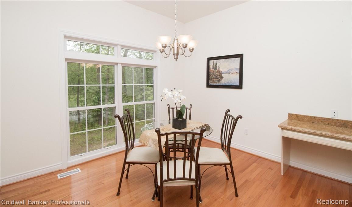 11020 Hensell Road Holly, MI 48442 - Photo 55 of 93 BreakfastNook1.jpg