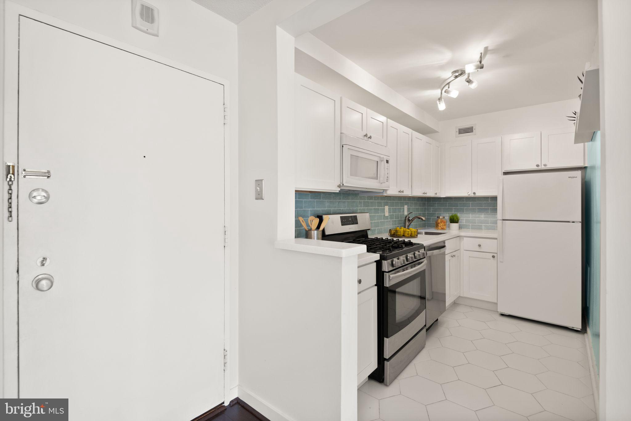 1245 4th Street Southwest, Unit E107 Washington, DC 20024 - Photo 8 of 24