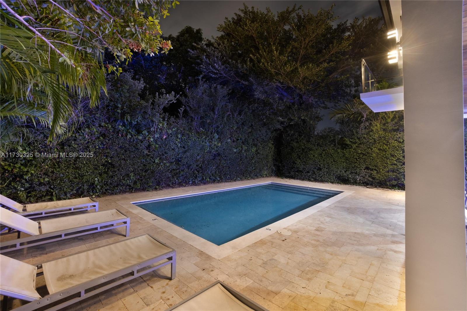 320 Southwest 19th Road Miami, FL 33129 - Photo 59 of 72