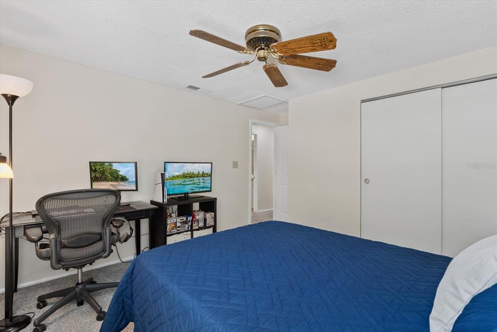 4034 South Lockwood Ridge Road Sarasota, FL 34231 - Photo 25 of 42 Gallery Image 25