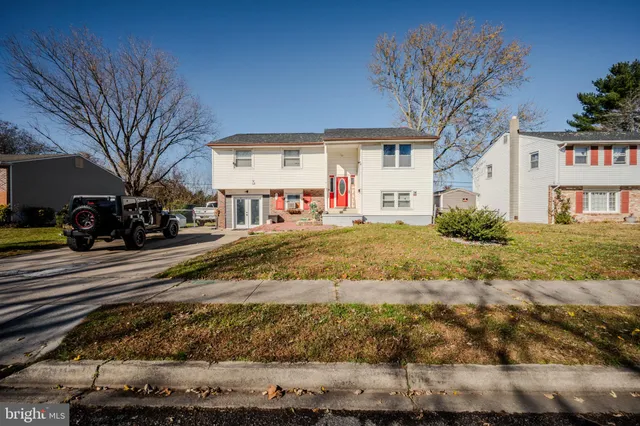 $300,000 | 809 Bacon Avenue, Dover, DE 19901