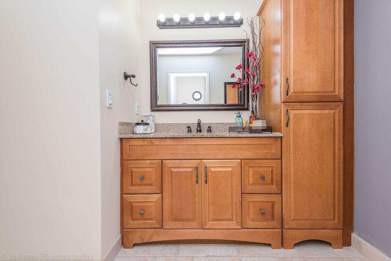 9085 Southwest 20th Street, Unit F Boca Raton, FL 33428 - Photo 15 of 32 master sink