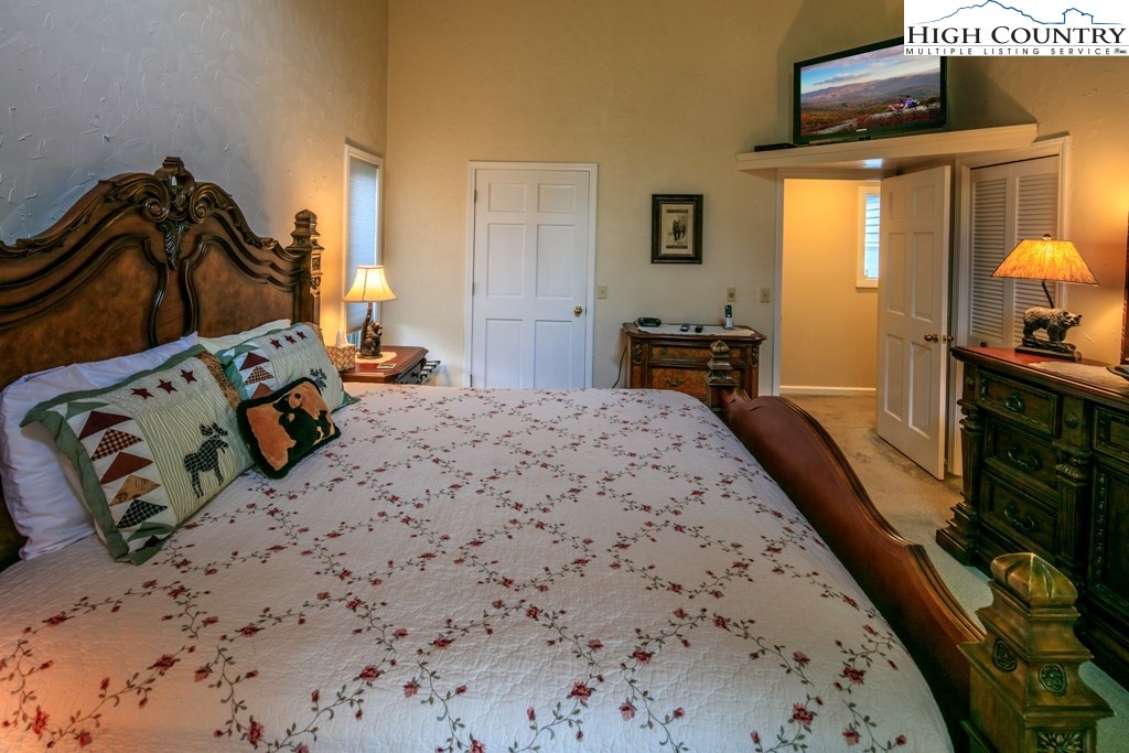 132 Tamarack Road Beech Mountain, NC 28604 - Photo 14 of 31 Gallery Image 14
