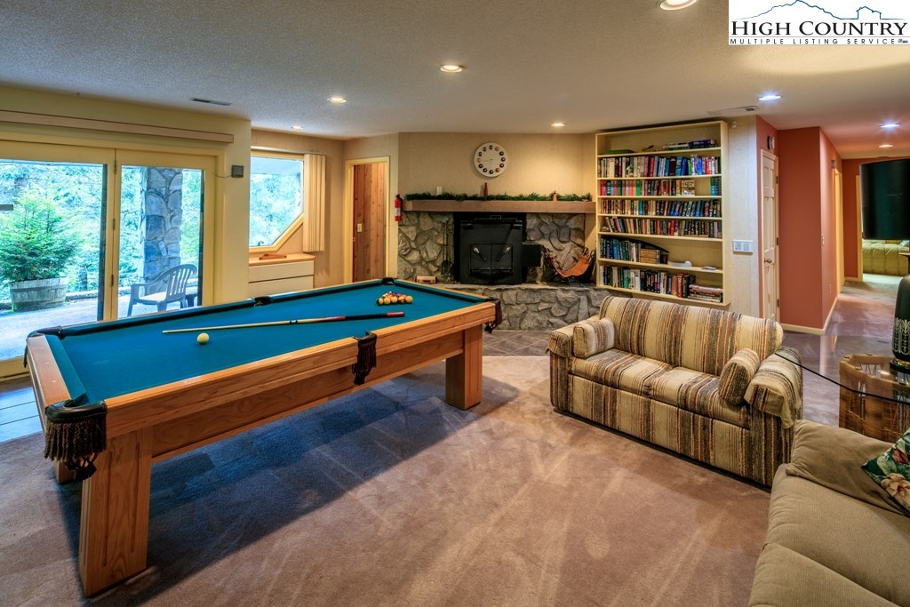 132 Tamarack Road Beech Mountain, NC 28604 - Photo 23 of 31 Gallery Image 23