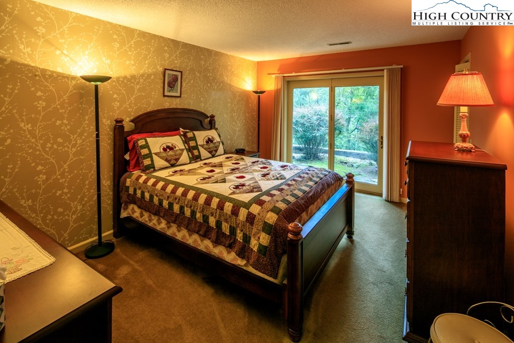 132 Tamarack Road Beech Mountain, NC 28604 - Photo 25 of 31 Gallery Image 25