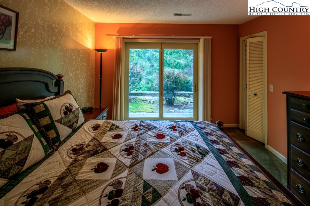 132 Tamarack Road Beech Mountain, NC 28604 - Photo 26 of 31 Gallery Image 26