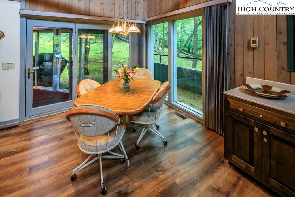 132 Tamarack Road Beech Mountain, NC 28604 - Photo 9 of 31 Gallery Image 9