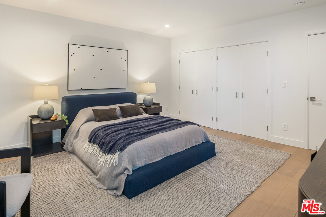 3564 Multiview Drive Los Angeles, CA 90068 - Photo 17 of 27