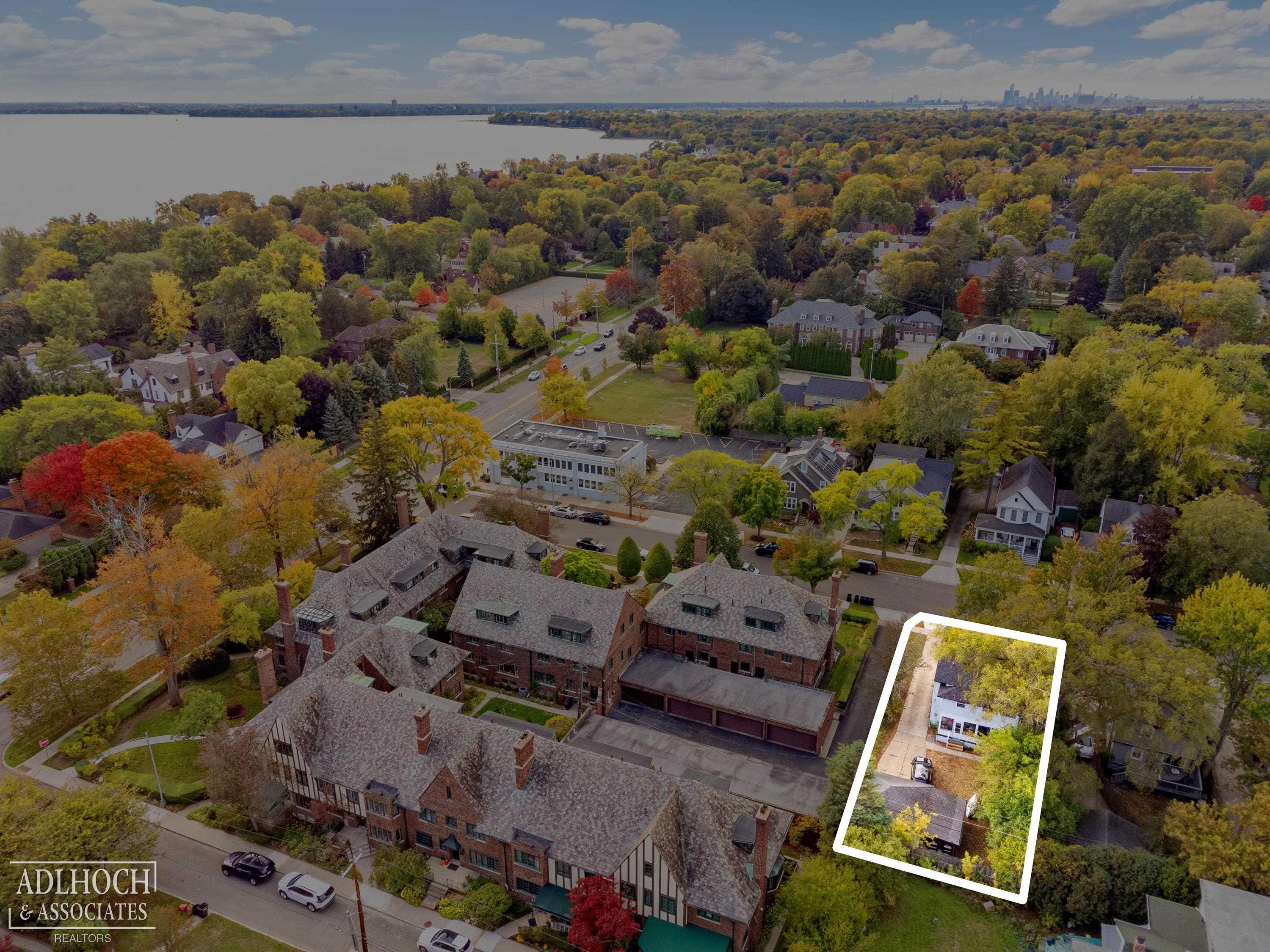 296-298 Rivard Boulevard Grosse Pointe, MI 48230 - Photo 24 of 24