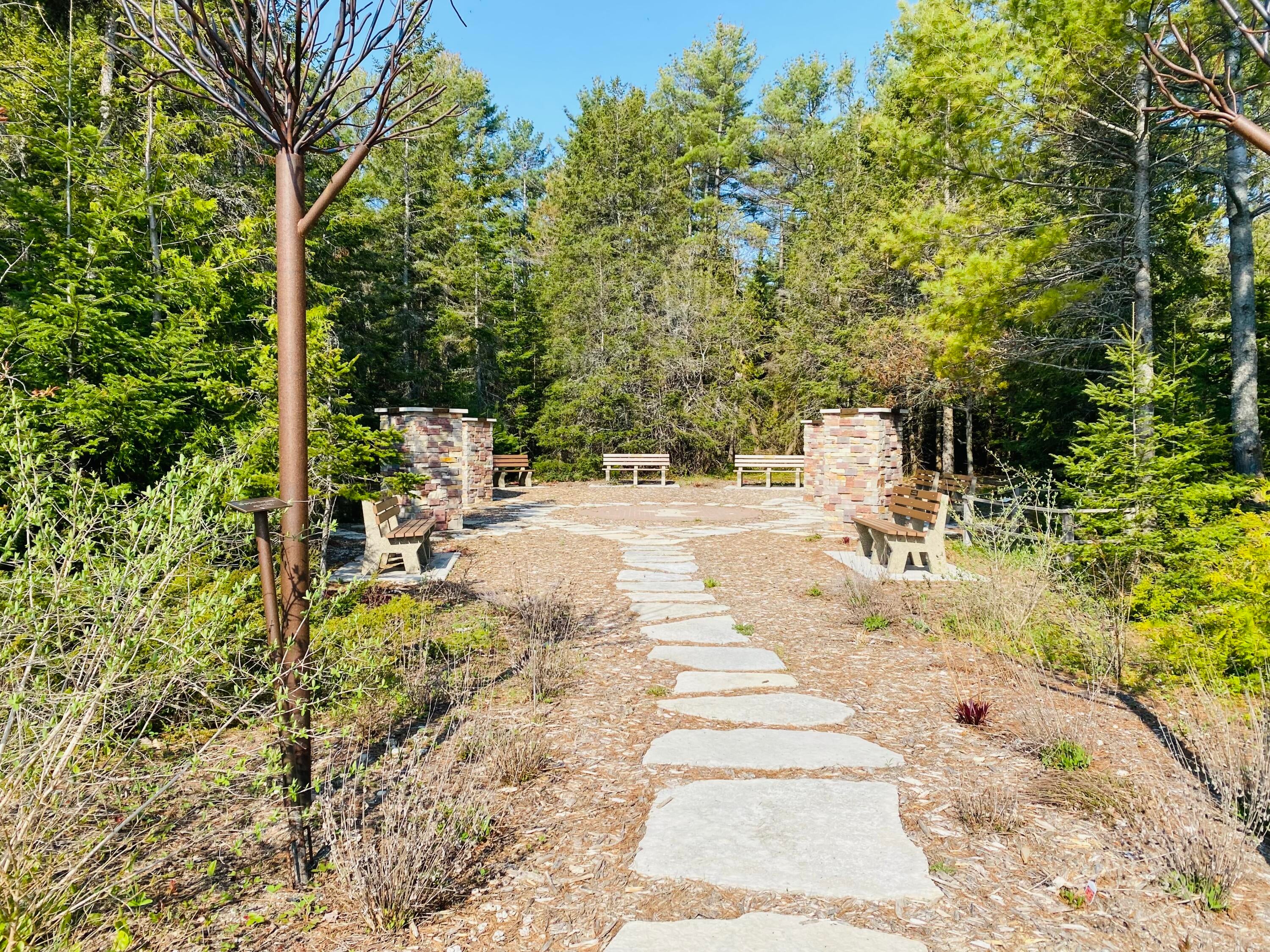4131 Edgewater Drive Cheboygan, MI 49721 - Photo 28 of 37 Gallery Image 28