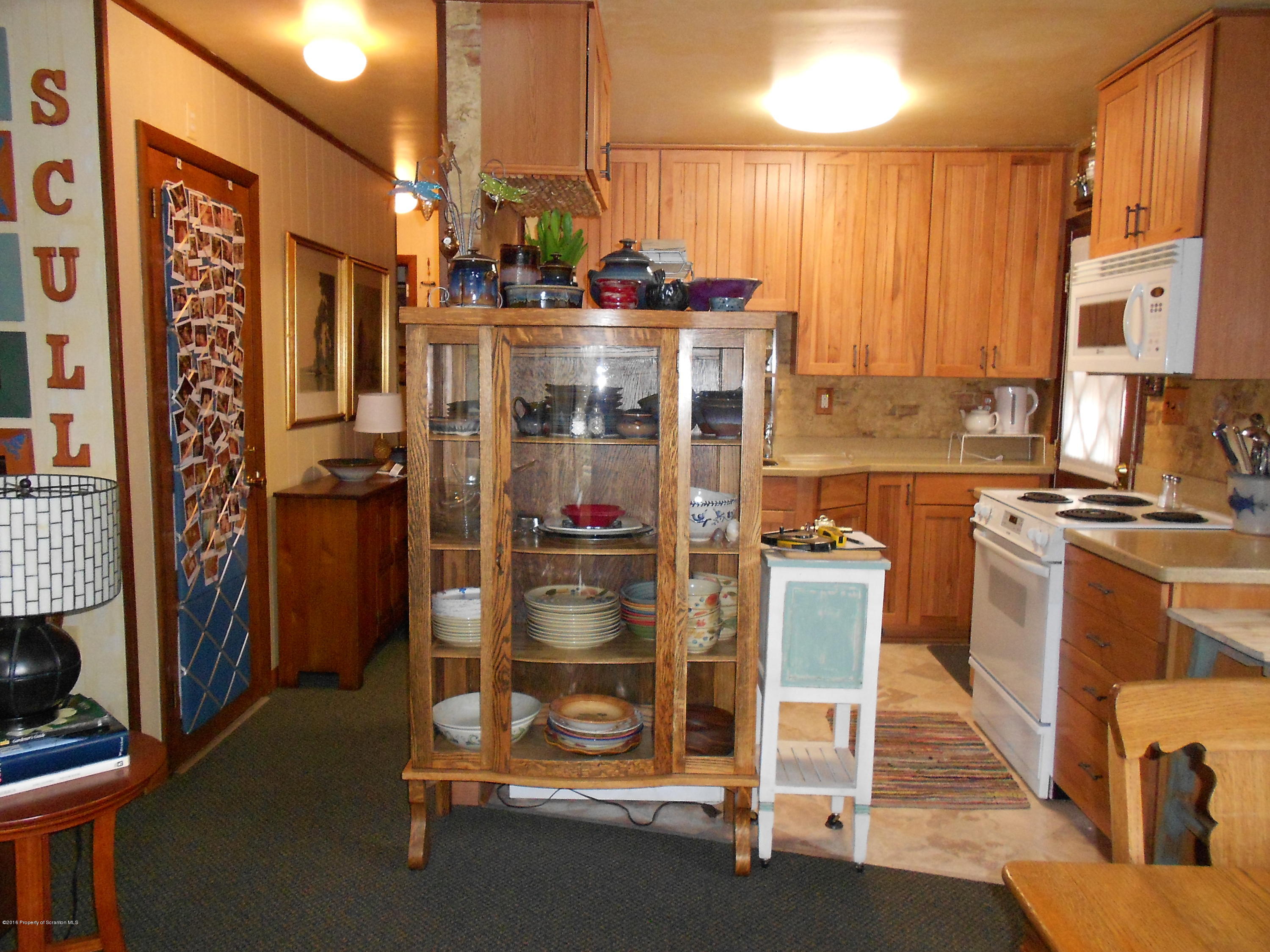 2 East Lake Road Moscow, PA 18444 - Photo 14 of 40 Gallery Image 14