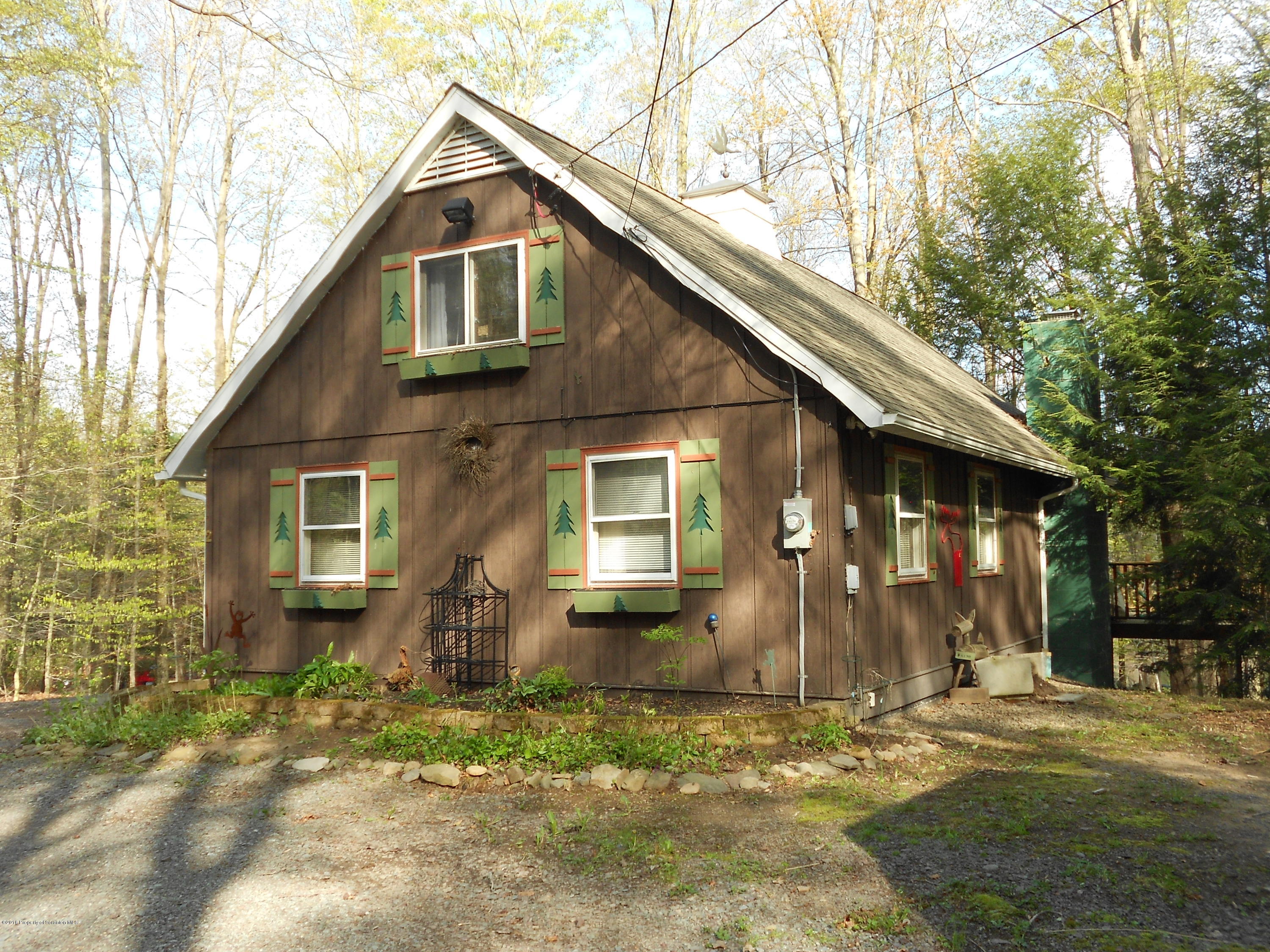 2 East Lake Road Moscow, PA 18444 - Photo 2 of 40 Gallery Image 2