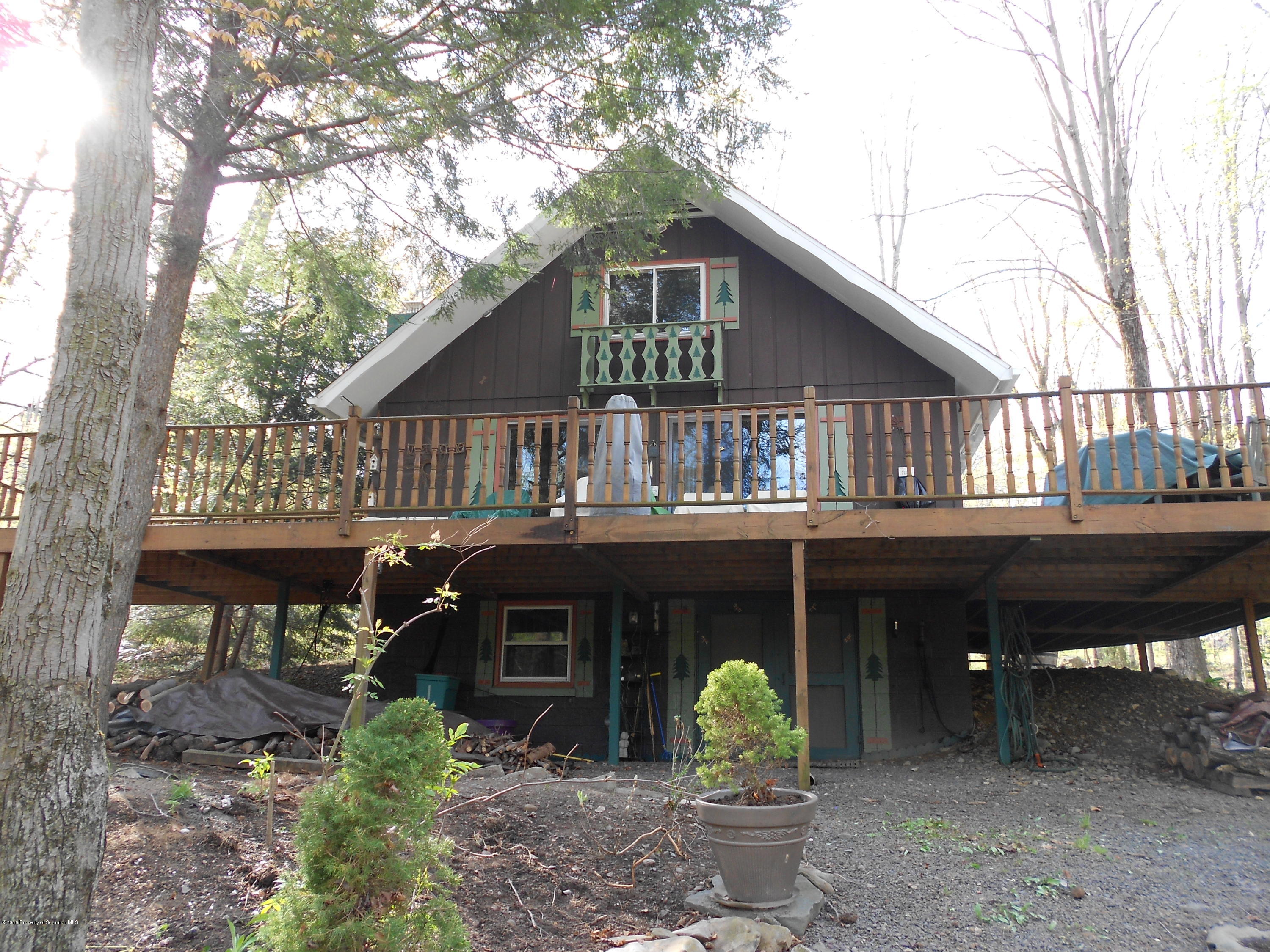 2 East Lake Road Moscow, PA 18444 - Photo 6 of 40 Gallery Image 6