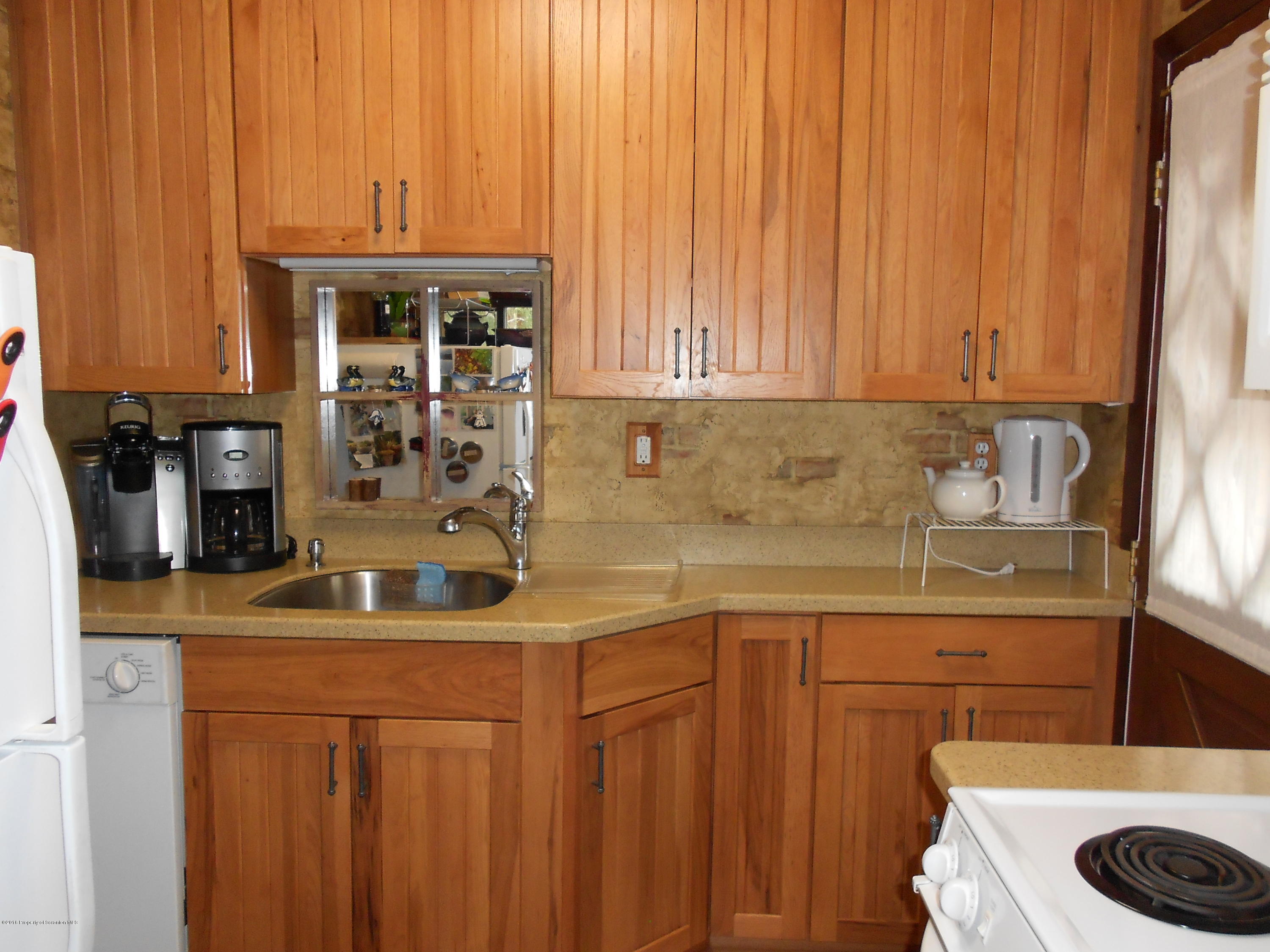 2 East Lake Road Moscow, PA 18444 - Photo 7 of 40 Gallery Image 7