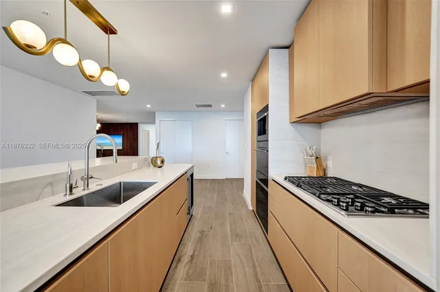 $21,900 | 900 North Ocean Boulevard, Unit 1904, Pompano Beach, FL 33062