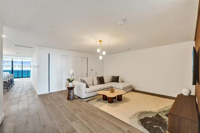 $21,900 | 900 North Ocean Boulevard, Unit 1904, Pompano Beach, FL 33062