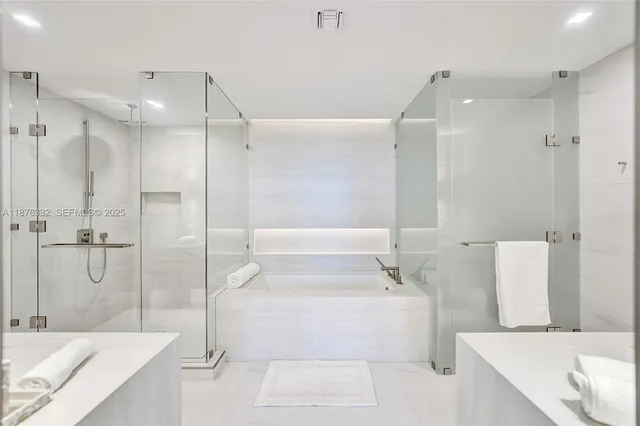 $21,900 | 900 North Ocean Boulevard, Unit 1904, Pompano Beach, FL 33062