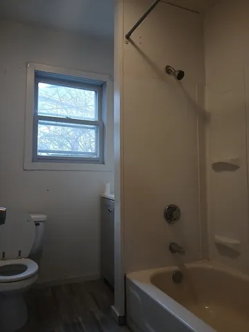 $1,500 | 278 Griffin Street, Unit 1, Fall River, MA 02724