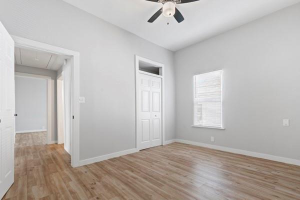 327 East Hull Street Denison, TX 75021 - Photo 25 of 40 Bedroom #2 with high ceilings