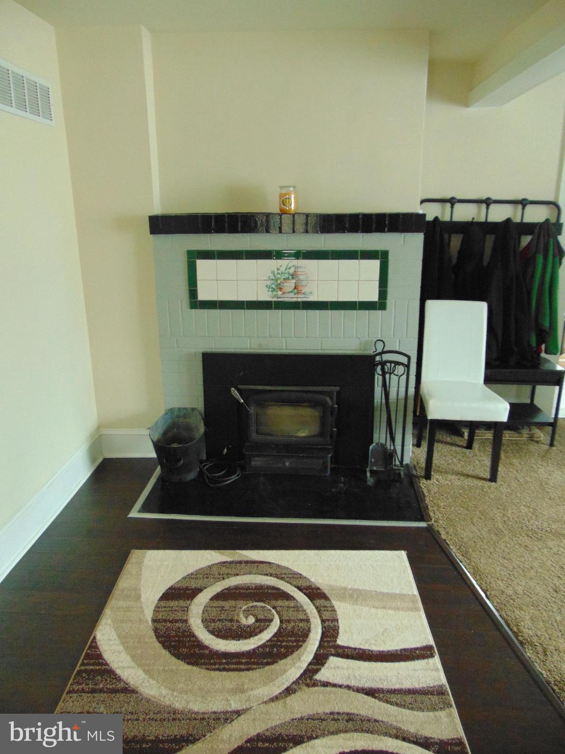 906 Old Manchester Road Westminster, MD 21157 - Photo 3 of 25 Interior (General)