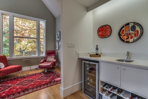 27 Maple Street Lexington, MA 02420 - Photo 8 of 24 Gallery Image 8