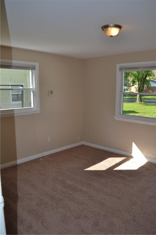 7415 Harcourt Road Indianapolis, IN 46260 - Photo 6 of 15 Gallery Image 6
