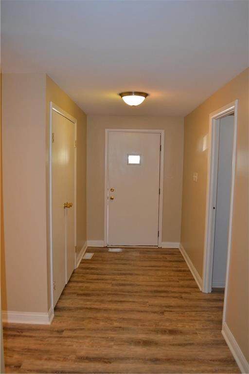 7415 Harcourt Road Indianapolis, IN 46260 - Photo 8 of 15 Gallery Image 8