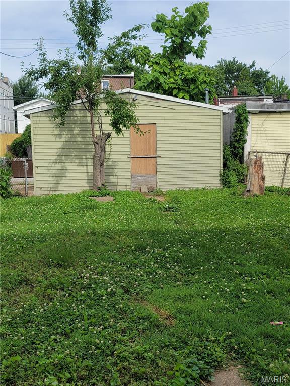 4718 South Compton Avenue St. Louis, MO 63111 - Photo 3 of 6