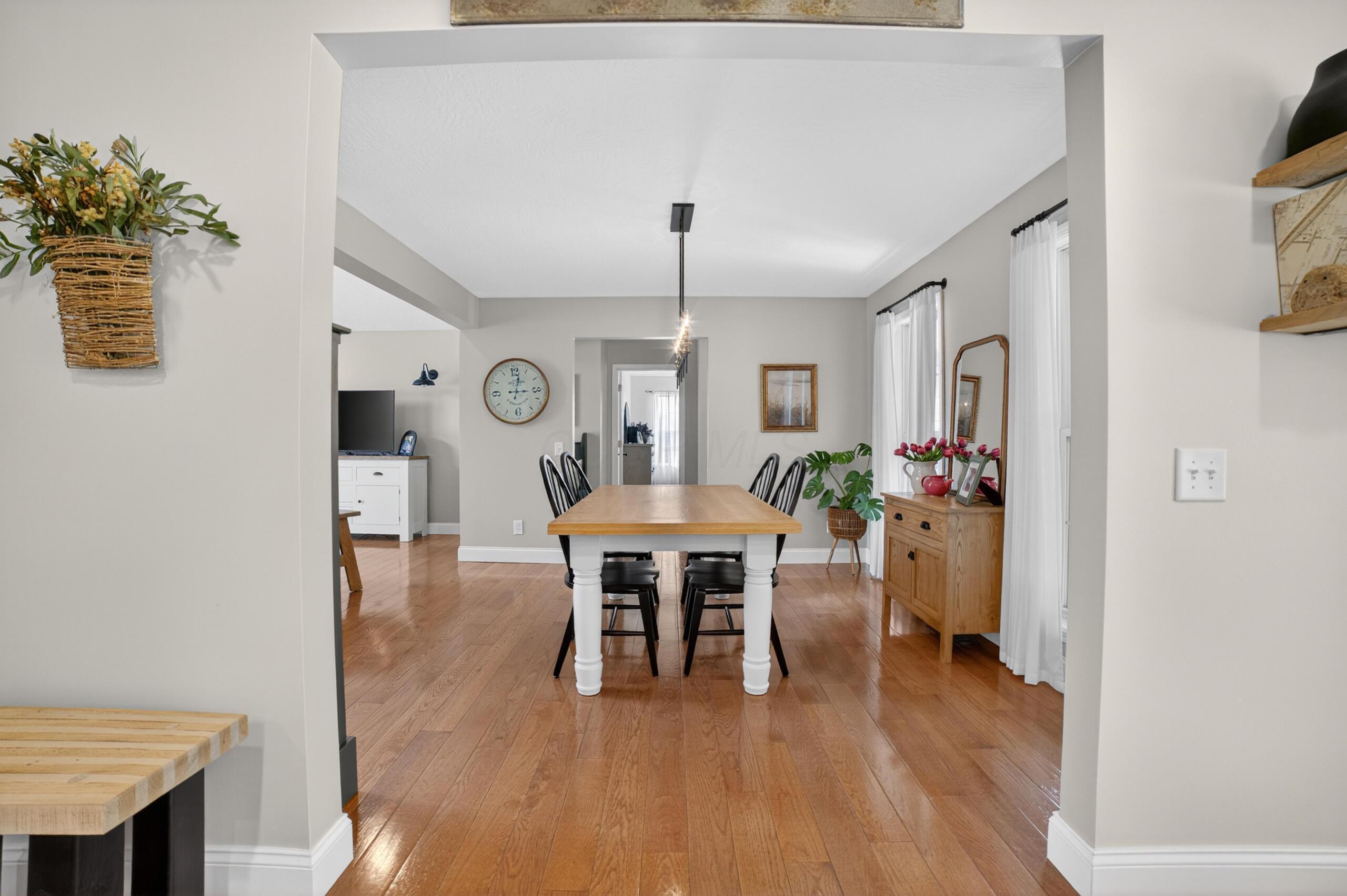 16880 Pinkley Road Fredericktown, OH 43019 - Photo 9 of 36