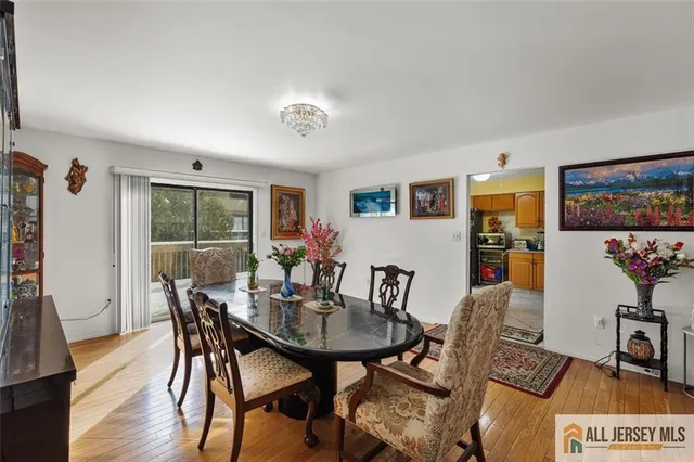 $565,000 | 2605 Merrywood Drive, Edison, NJ 08817