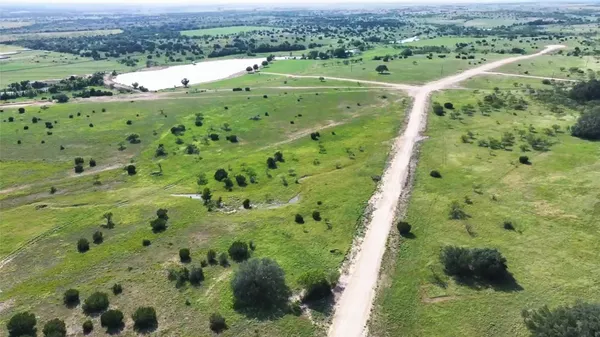 $762,560 | 210 Bertram Tx 78605, Bertram, TX 78605