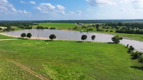 $762,560 | 210 Bertram Tx 78605, Bertram, TX 78605