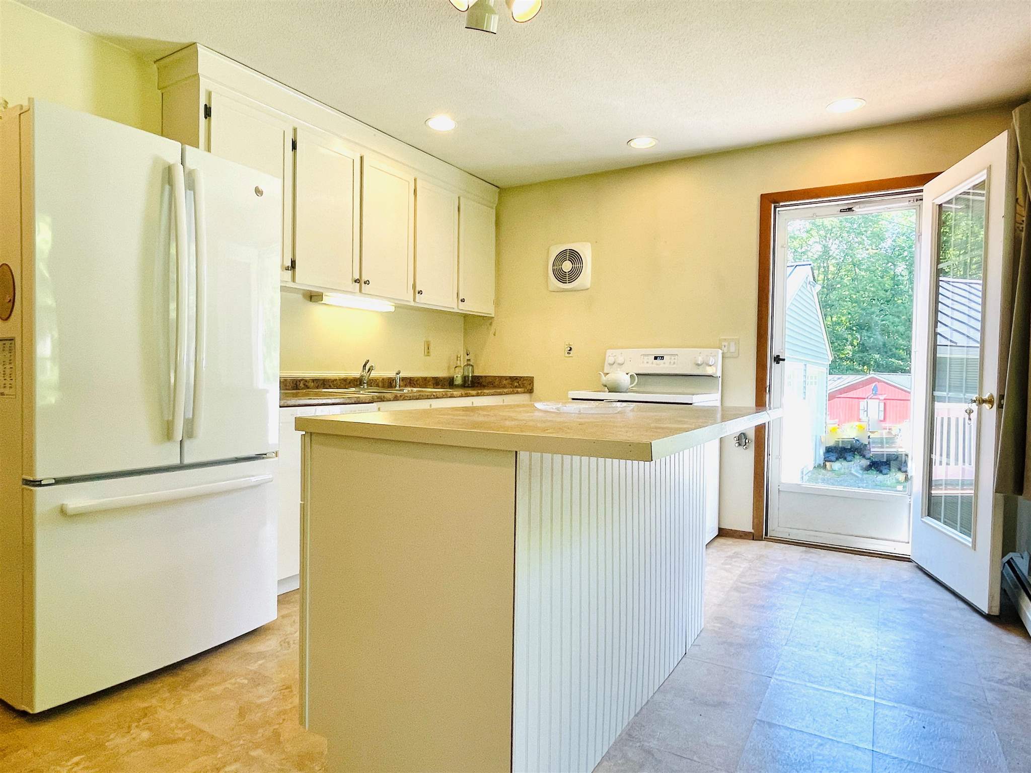 82 Camp Road Plainfield, NH 03781 - Photo 7 of 27