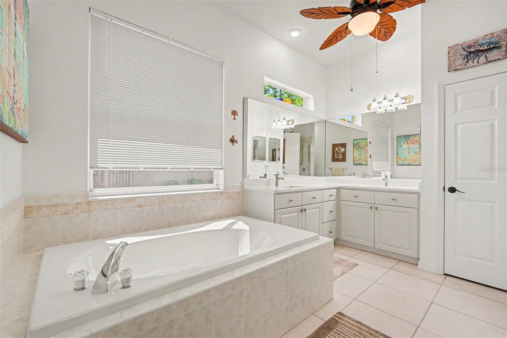 8689 Mississippi Run Weeki Wachee, FL 34613 - Photo 24 of 38