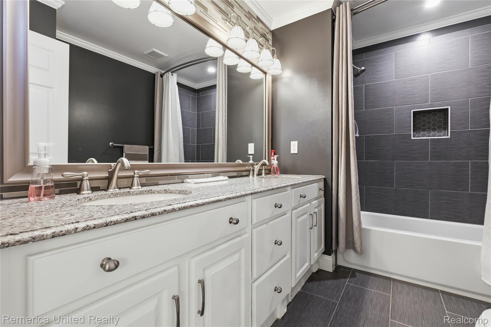 12825 Larkins Road Brighton, MI 48114 - Photo 45 of 79 IMG_3197.JPG
