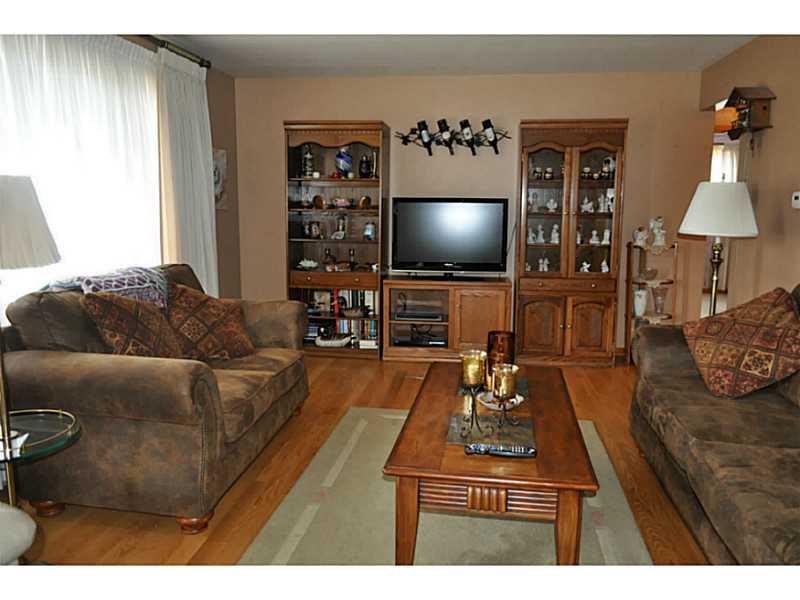 Living Room. 