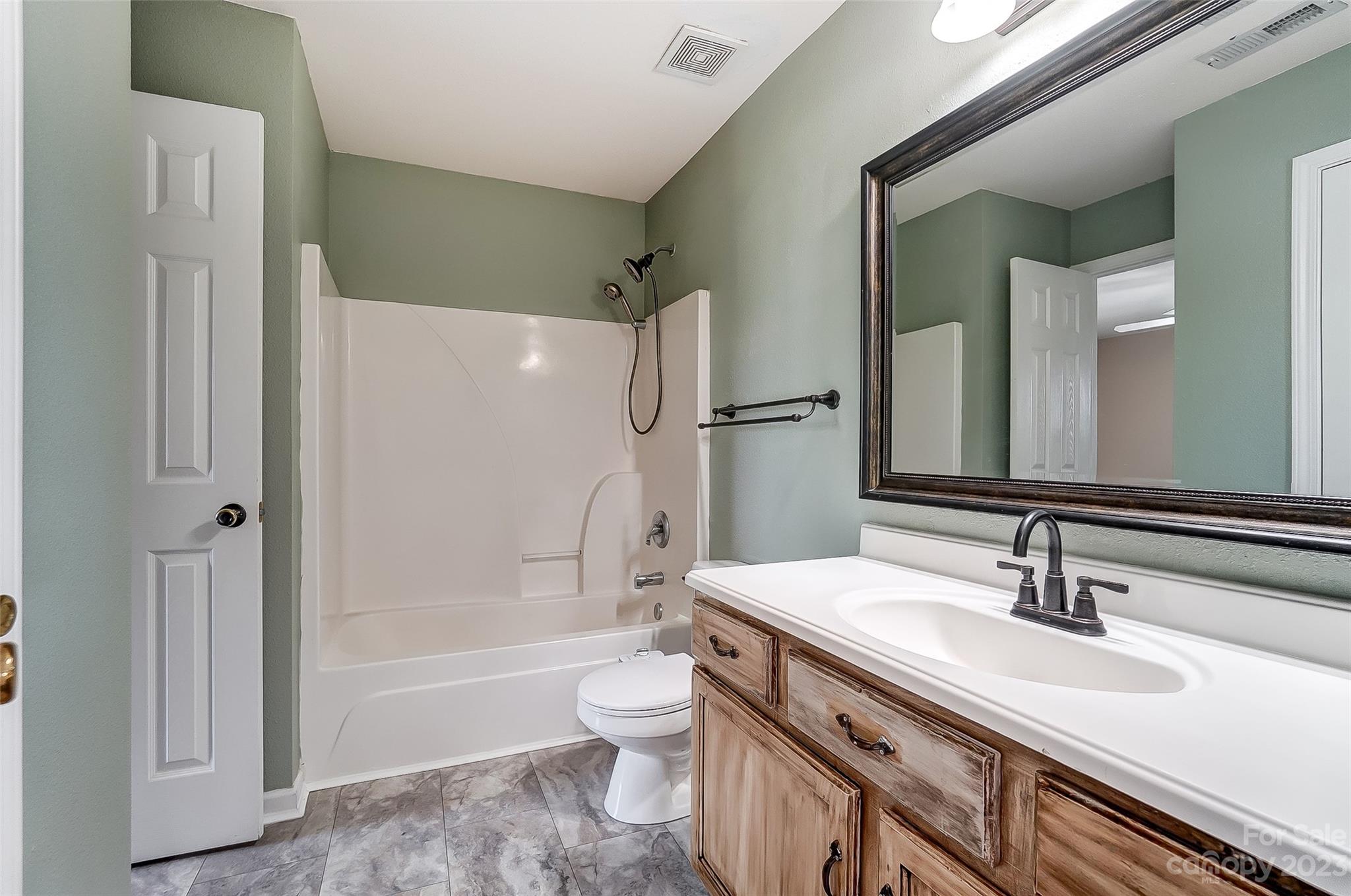 4048 Town Center Road Harrisburg, NC 28075 - Photo 17 of 32 Gallery Image 17