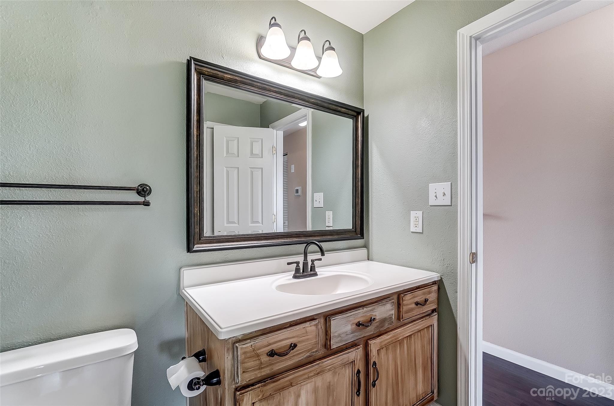 4048 Town Center Road Harrisburg, NC 28075 - Photo 18 of 32 Gallery Image 18