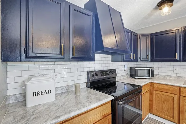 $299,000 | 4124 Blue Flag Lane, Fort Worth, TX 76137