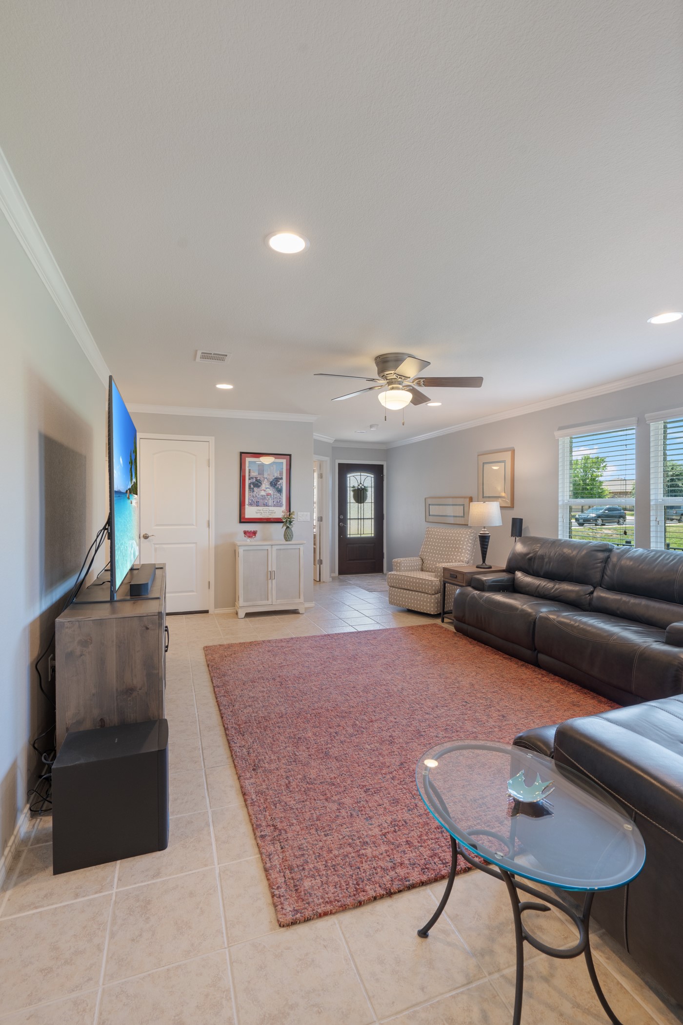 822 Hamilton Lane Georgetown, TX 78633 - Photo 10 of 33