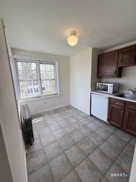 181 High Street, Unit 2 Groton, CT 06355 - Photo 5 of 9